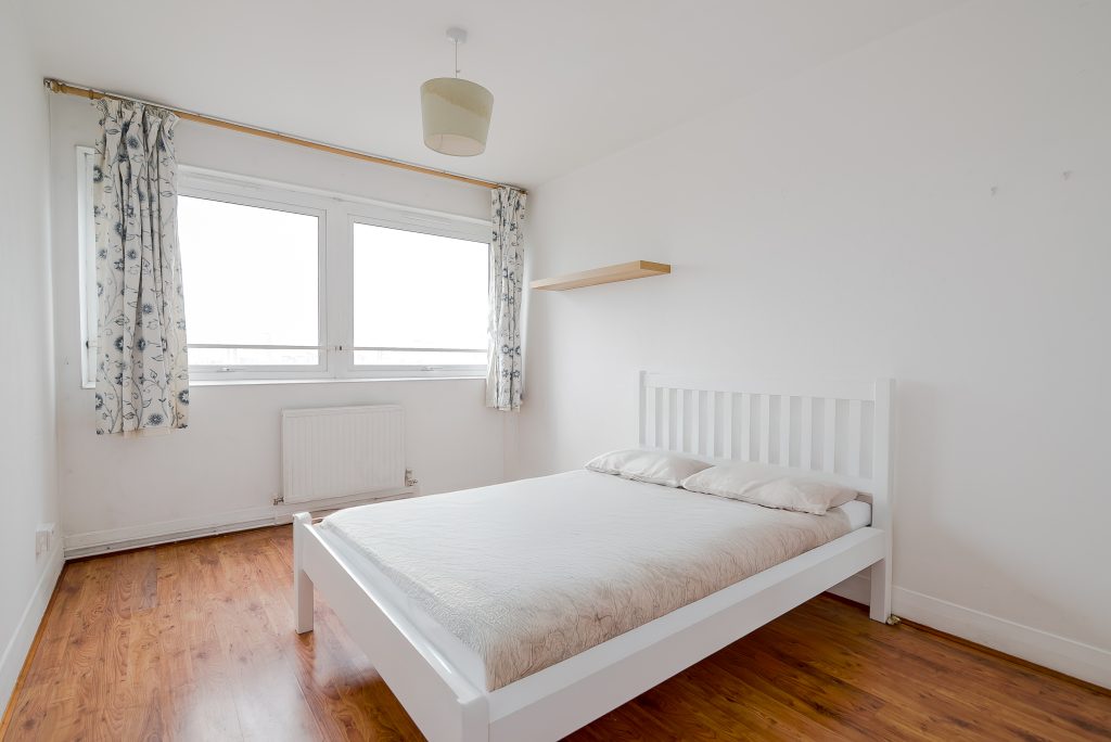 Bedroom 2 – Flat 122 Park South, SW11