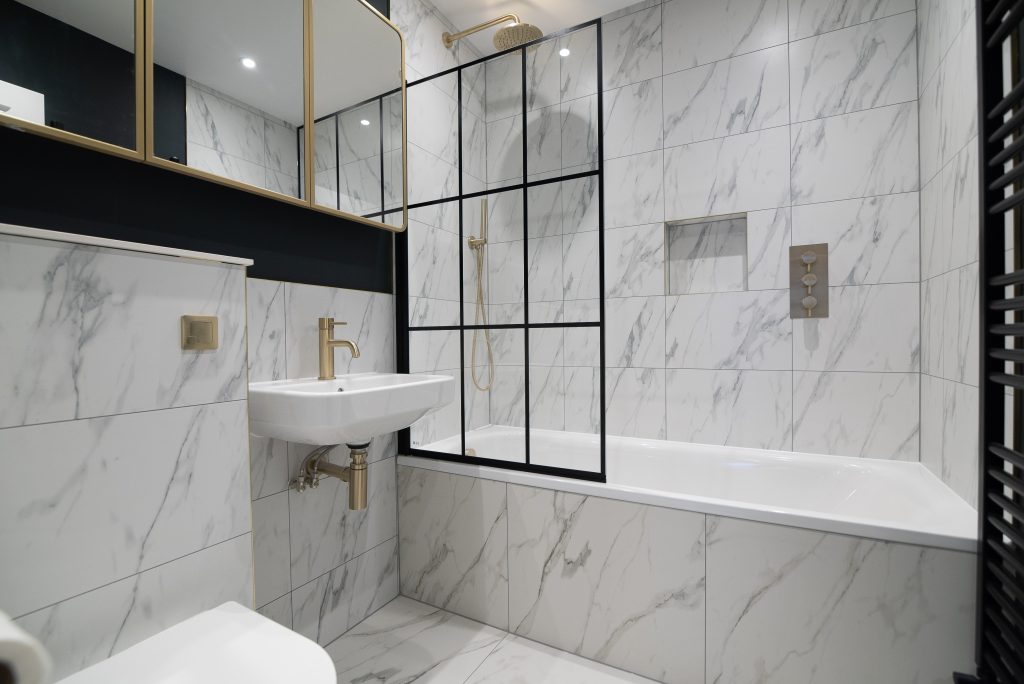 Bathroom – 19a Killarney Road, SW18