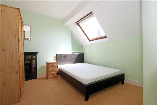 Bedroom 2 – 55b St Johns Road