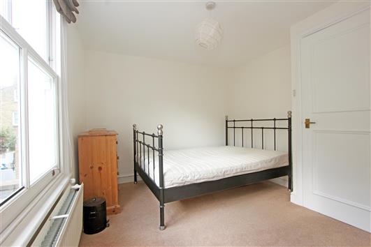 bedroom-1-1 32 Clitheroe Road