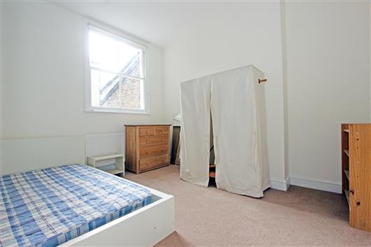 bedroom-3b 32 Clitheroe Road