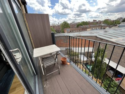 23 Camberwell New Road - Terrace