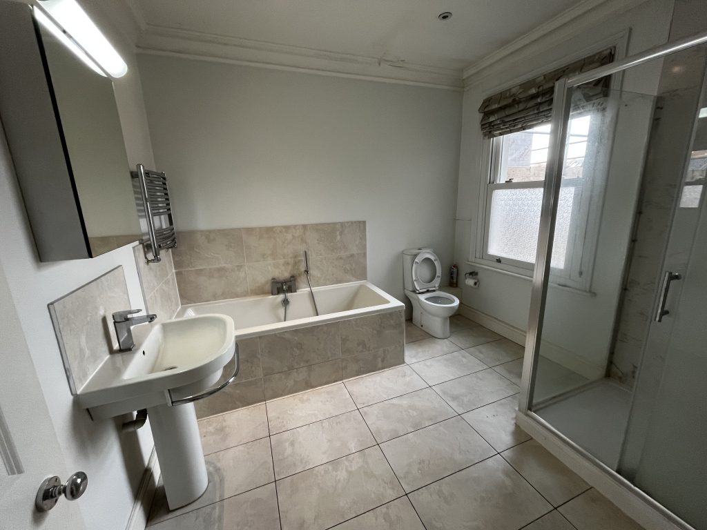 Bathroom 1 – 32 Norman Road SW19