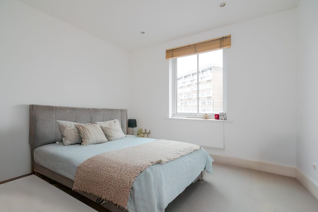 Bedroom 2 – 10 Icon Building Battersea High Street SW11