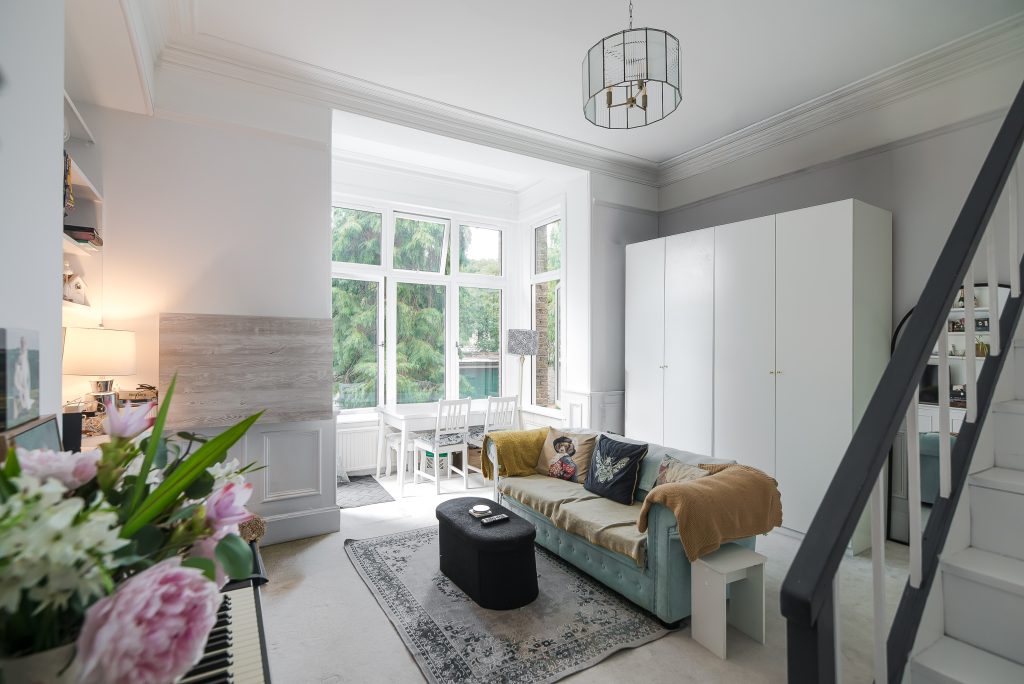 Lounge – 35B St Johns Avenue SW15