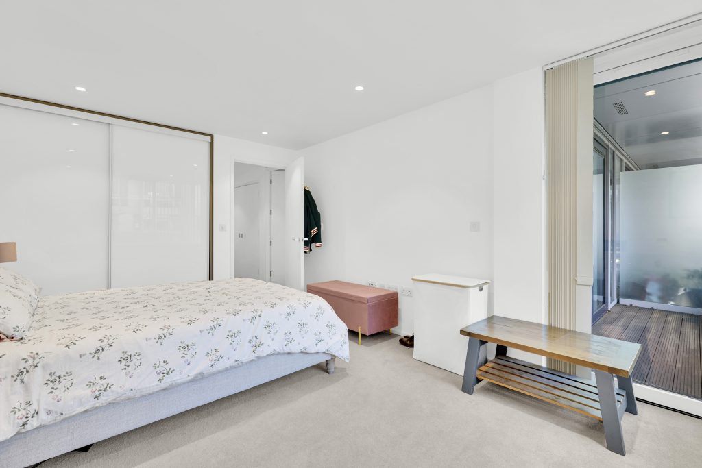 21 Beacon Tower Wandsworth – Bedroom 1a